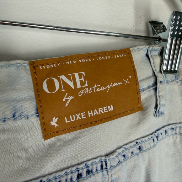 NWT One by One Teaspoon Coco Luxe Harem Pants Faded Grunge Blue Women's Size XS - Picture 11 of 15
